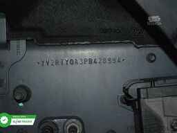 VOLVO FH 460 Globetrotter XL i-Save SideSkirts