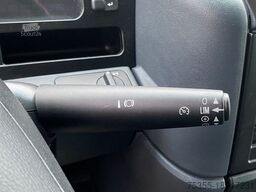 MERCEDES-BENZ Econic 2633 PLATZ Mülltonnenwaschanlage