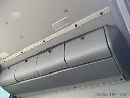 MERCEDES-BENZ Econic 2633 PLATZ Mülltonnenwaschanlage