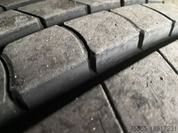 MERCEDES-BENZ Econic 2633 PLATZ Mülltonnenwaschanlage