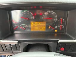 VOLVO FM 260 FM9-260 4X2 Koffer mit 2.000KG Ladebordwa