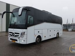 MERCEDES-BENZ Tourer 39 Sitze EURO 6