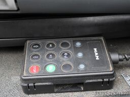 MAN TGL 8.180 E6 Koffer 6,1m 3 Sitze   Schalter