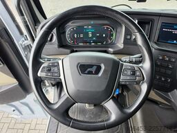 MAN TGX 18.440 Glasreff/Kran/Funk/erst 82000 KM