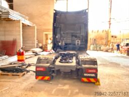 SCANIA 460S HIGHLINE UNFALL