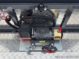 IVECO Daily 35S18 Abschleppwagen Modell 2026 AHK 3,5t