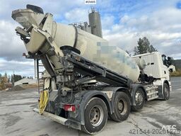 Scania G480 8x2 concrete truck w/ Saraka building and cro
