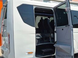 IVECO 2x Daily 70 Lagerfahrzeug Ferqui Sunrise 2,5 m B
