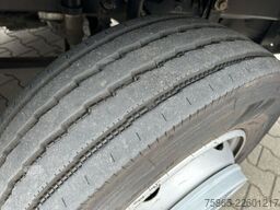 Volvo FL 210 Euro 6 D / 12 Ton / 293 dkm / Box / Laad...