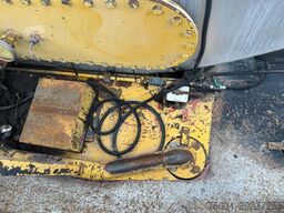RENAULT G260 4X2 ACMAR Bitumen Sprayer 10.000L Spring/Sp