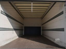 MERCEDES-BENZ Nr.1233 Atego 818 1.Hand / Ladeboardwand