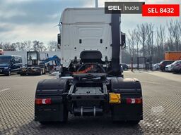 MERCEDES-BENZ Actros 1843