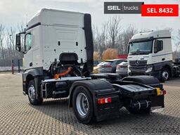MERCEDES-BENZ Actros 1843