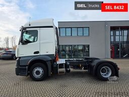 MERCEDES-BENZ Actros 1843