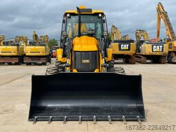 JCB 3DX 4x4 A/C Hammerlines