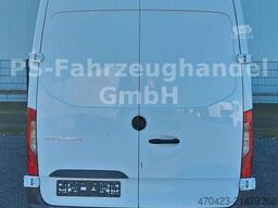 MERCEDES-BENZ Sprinter III RWD 317 CDI*L3H2*AHK