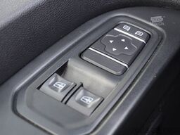 Renault Trafic 2.0 dCi 110PK EURO 6 - Airco - Navi - Cr...