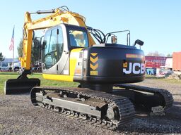 JCB JZ 235 LC