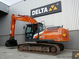 Hitachi ZX210LC-7