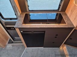 LA STRADA Nova EB*Vollluft*Klima*Lithium*LTE*Clesana*AHK