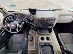 DAF CF 300 4x2 - Box - Low KM - Full air - Euro 6 -...