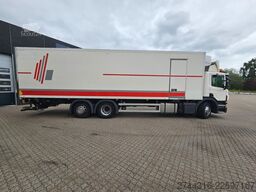 SCANIA P410 6x2-4