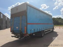 SCANIA P230