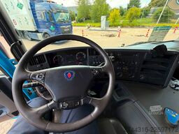SCANIA P230