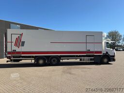 SCANIA P320 6x2-4