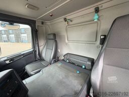 SCANIA P280 6X2-4