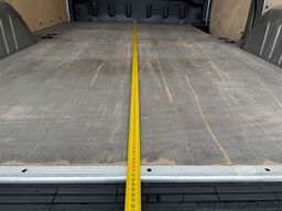 MERCEDES-BENZ Sprinter 317 CDI Kasten 3,5t L1H1 RWD Automatik