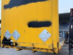 Krone BDF 7,45m Lochleiste Teleskopstützen