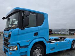 SCANIA P460