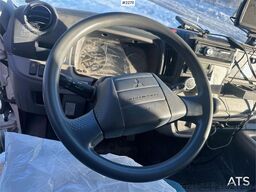 Mitsubishi Fuso Canter 15 pallet box truck. ECT