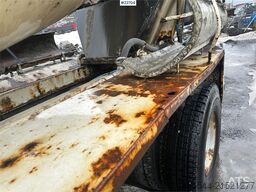 Volvo FM 400 8x4 concrete truck w/ intermix body. WATCH