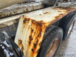 Volvo FM 400 8x4 concrete truck w/ intermix body. WATCH