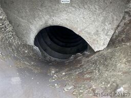 Volvo FM 400 8x4 concrete truck w/ intermix body. WATCH