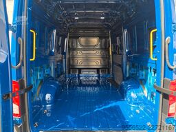 VW Crafter Kasten 35 mittellang L3H3 Business/DSG