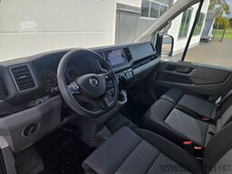 VW Crafter Kasten 35 mittellang Hochdach AHK/DSG