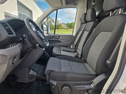 VW Crafter Kasten 35 mittellang Hochdach AHK/DSG