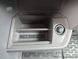 VW Crafter Kasten 35 mittellang Hochdach AHK/DSG