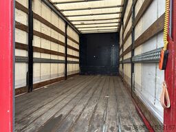 DAF CF 65 220 Euro 5 / 18 Ton / 650 dkm / Curtainsi...