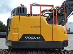 VOLVO ECR235EL