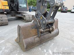 VOLVO ECR235EL