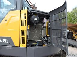 VOLVO ECR235EL