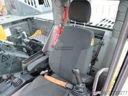 VOLVO ECR235EL