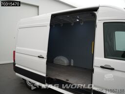 Volkswagen Crafter 102pk L3H3 Trekhaak Navi Airco Parkeers...
