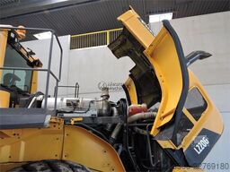 VOLVO L220G