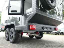 SPEEDCARAVAN BLACK ROAD
