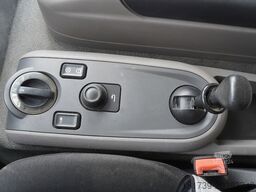 DAF LF 220 / Refrigerator 16 EPAL Multitemp